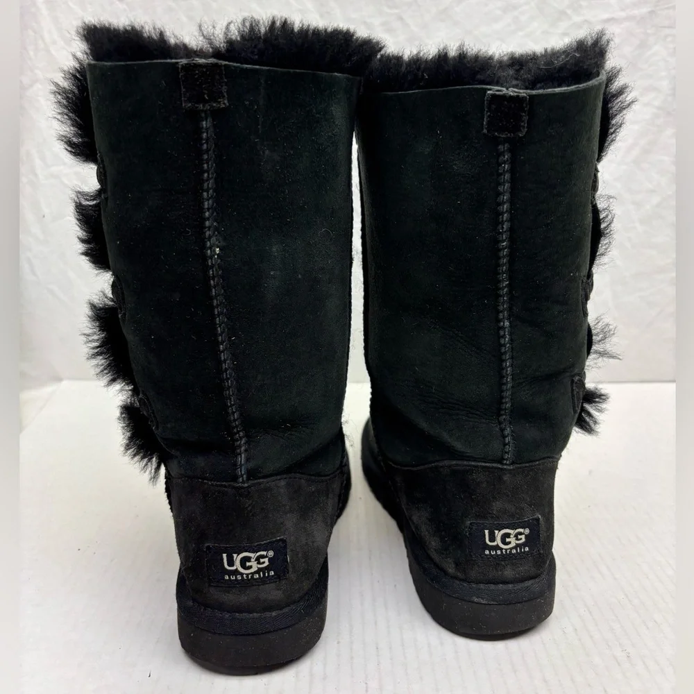 UGG Black Mid-Calf Button Suede Winter Boots, big girl SZ 4, box 9